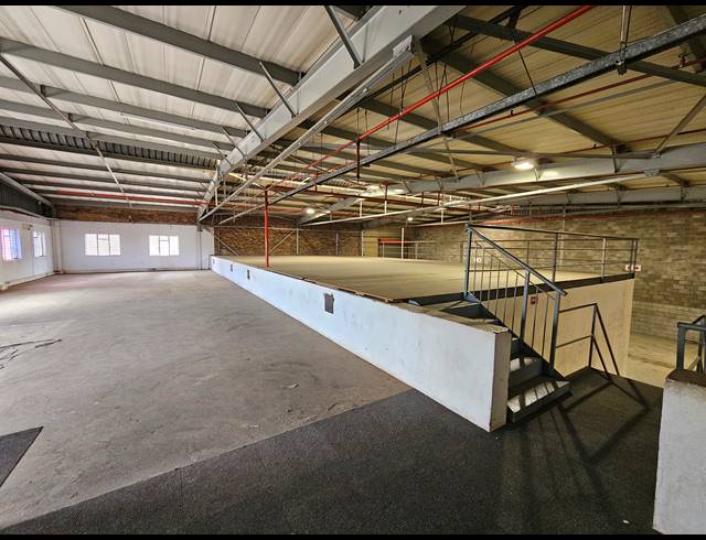 627M² FACTORY TO LET IN KYA SANDS